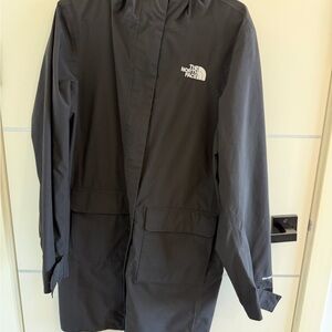 The North Face Women’s Black Jacket
